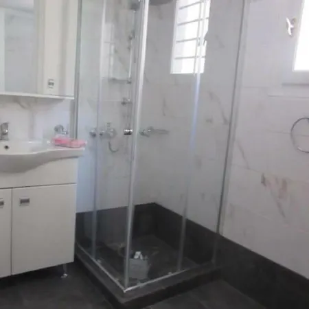 Marion-athenian Style Apartment Athens