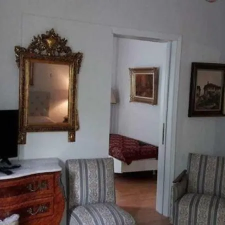 Apartment Marion-athenian Style