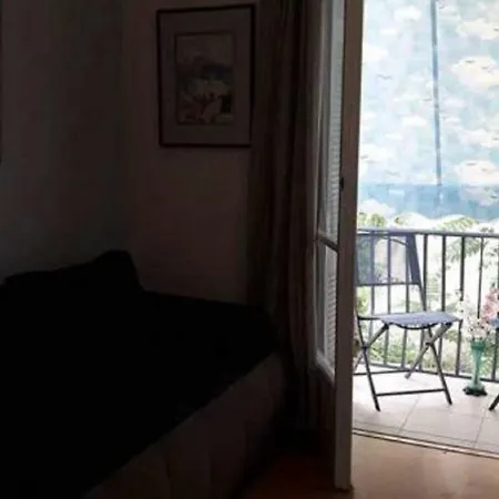 Marion-athenian Style Apartment Athens